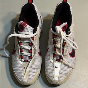 Nike White Red Accent Mesh Running Shoes